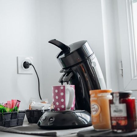 Appartement Neuf, Moderne Et Confortable! Ernee Екстер'єр фото