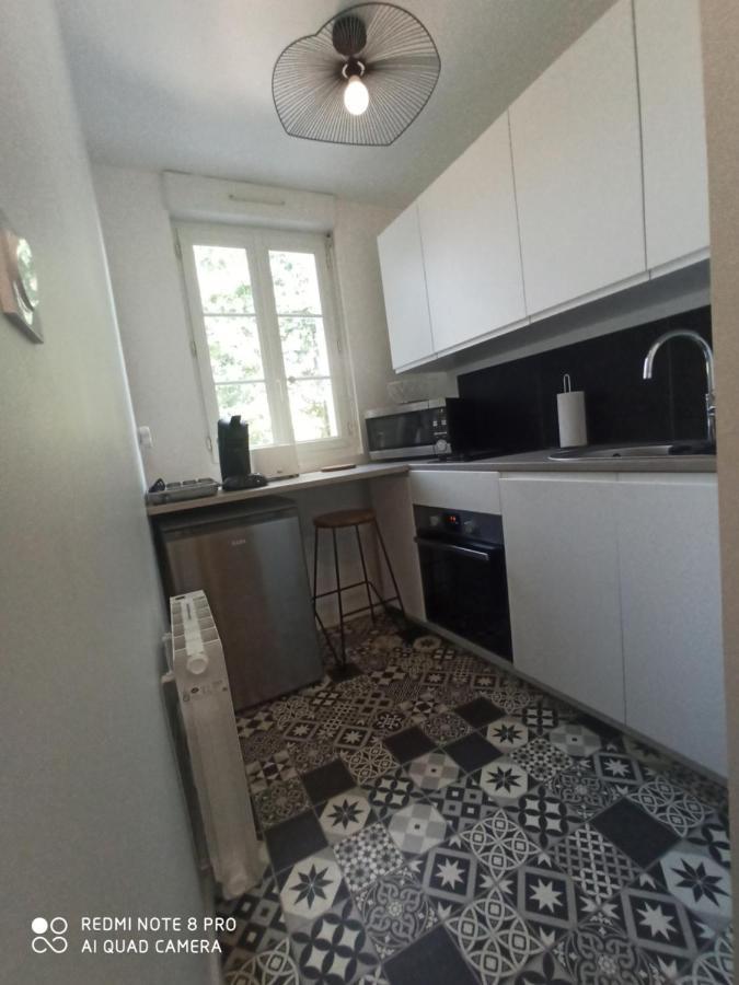 Appartement Neuf, Moderne Et Confortable! Ernee Екстер'єр фото